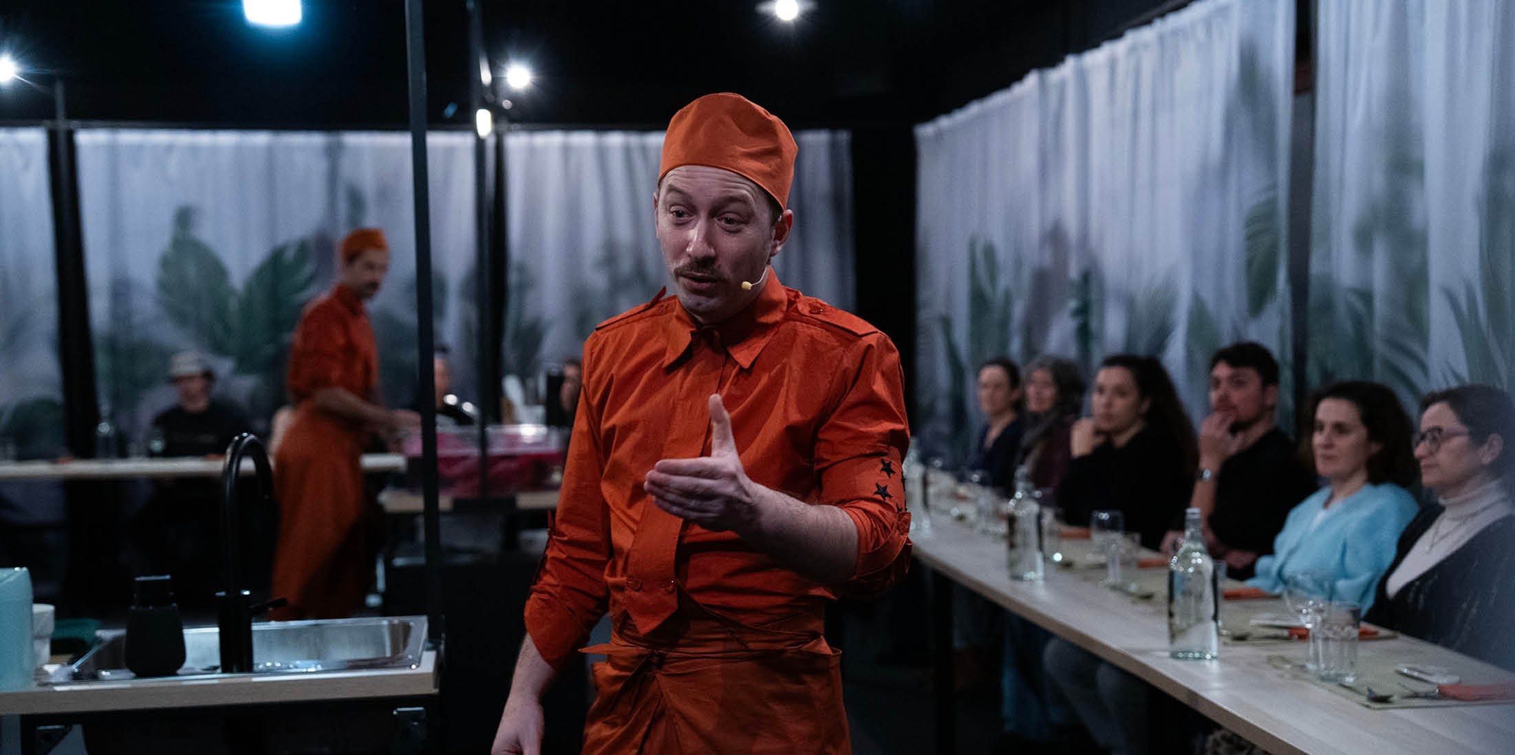 Comer a Terra – uma peça de teatro-comestível