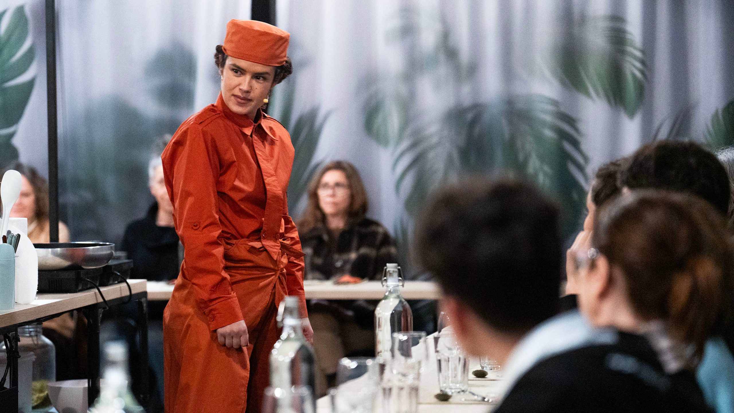 Comer a Terra – uma peça de teatro-comestível