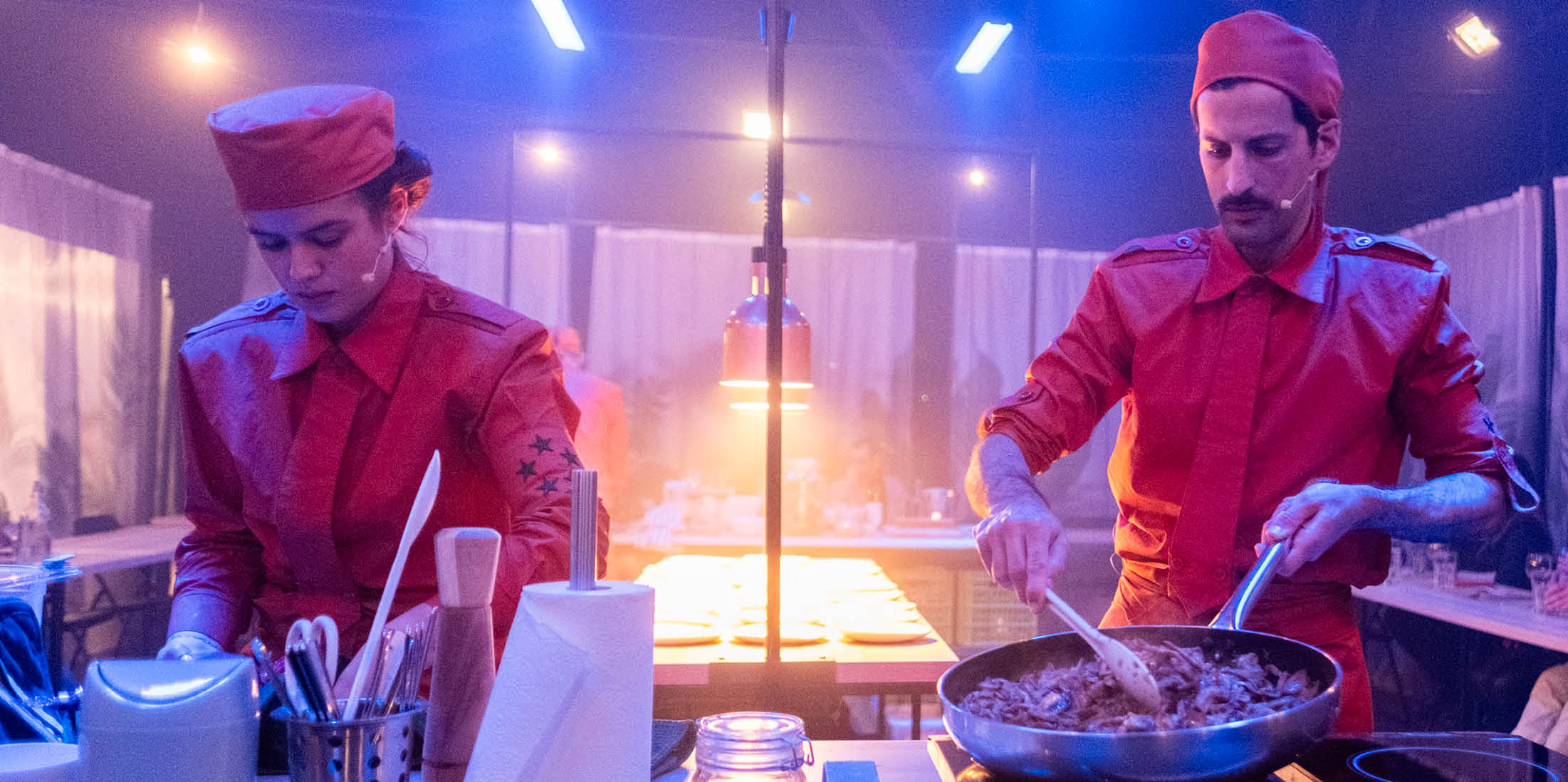 Comer a Terra – uma peça de teatro-comestível